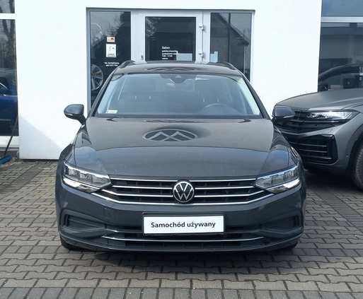 Volkswagen Passat cena 102900 przebieg: 102646, rok produkcji 2020 z Pelplin małe 352